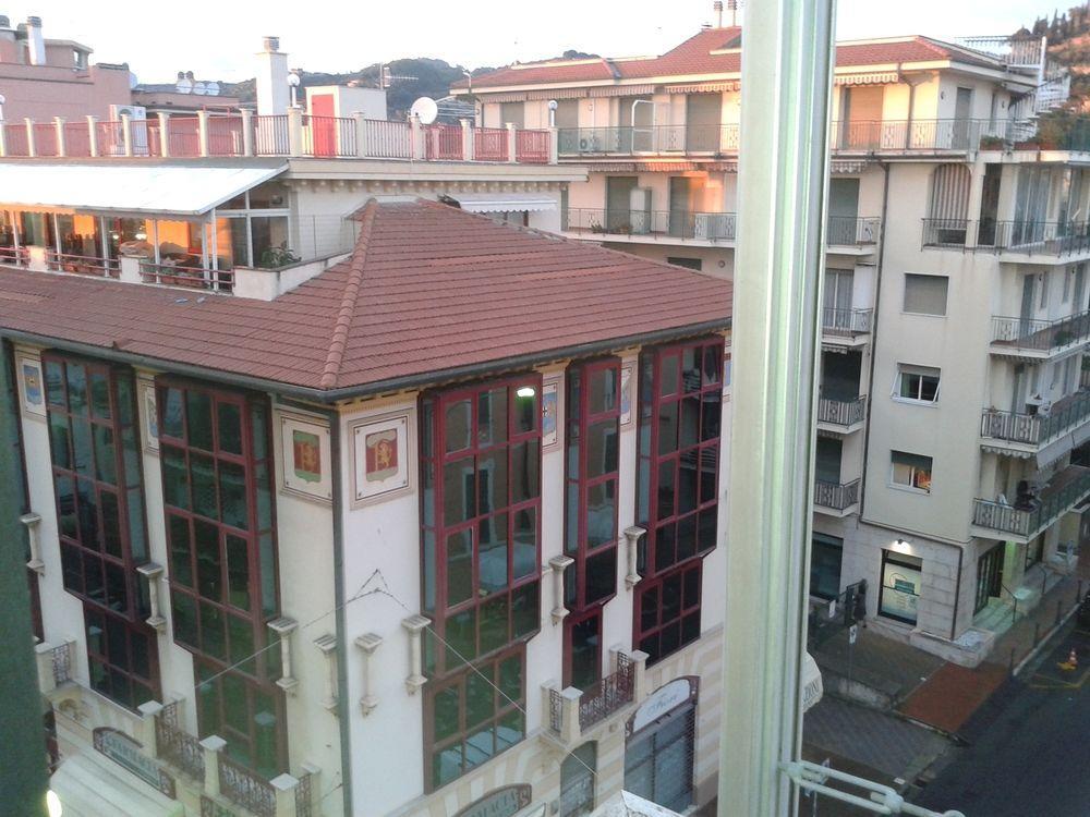 Hotel Duarte Bordighera Exterior foto